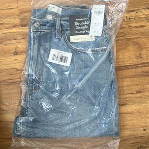 Abercrombie ultra high rise - the ankle straight 6R